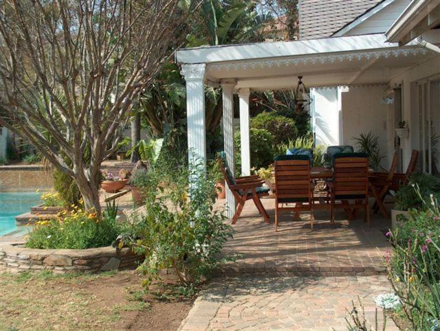 Liongate Bed And Breakfast Edenvale Buitenkant foto