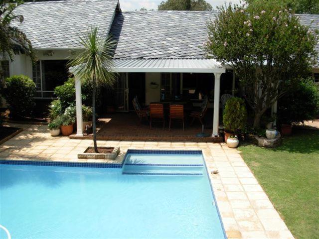 Liongate Bed And Breakfast Edenvale Buitenkant foto